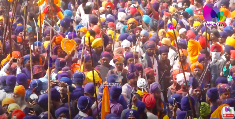ਹੱਲੋ ਮਹੱਲੇ ‘ਤੇ ਨਿਹੰਗ ਸਿੰਘਾਂ ਨੇ ਦਿਖਾਏ ਘੋੜ ਸਵਾਰੀ ਦੇ ਜੌਹਰ | Sanjha TV