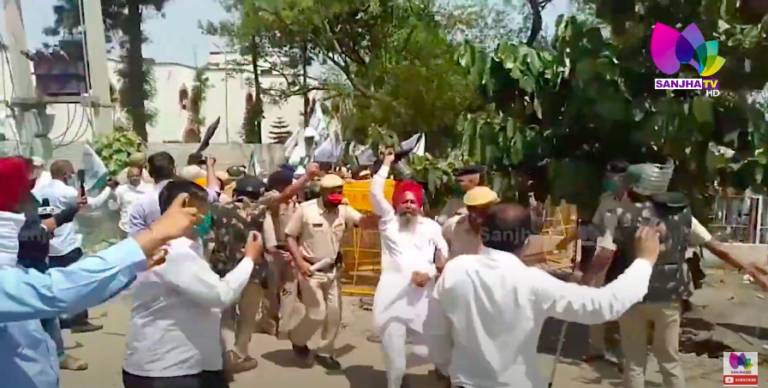 ਕੁਰੂਕਸ਼ੇਤਰ ‘ਚ ਕਿਸਾਨਾਂ ਭਜਾਏ ਭਾਜਪਾ ਵਾਲੇ, ਕਿਸਾਨਾਂ ਨੇ ਪੁਲਿਸ ਦੇ ਤੋੜੇ ਬੈਰੀਕੇਟ | Sanjha TV