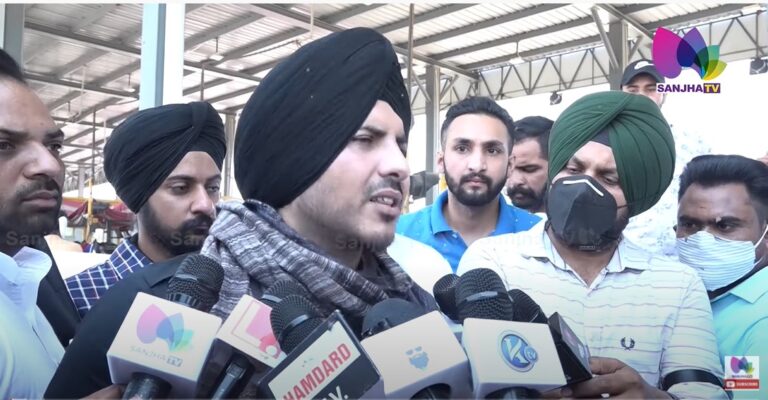 ਗਾਇਕ ਜੱਸ ਬਾਜਵਾ ਨੇ ਸਾੜਿਆ ਸਰਕਾਰ ਦਾ ਪੁਤਲਾ, ਦੱਸਿਆ ਅੰਦੋਲਨ ‘ਚ ਕਿਉਂ ਘੱਟ ਹੋਏ ਨੋਜਵਾਨ | Sanjha TV