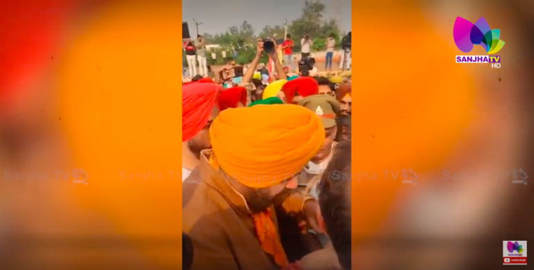 ਨਵਜੋਤ ਸਿੱਧੂ ਤੇ ਪੁਲਿਸ ਵਿਚਾਲੇ ਹੋਈ ਤੂੰ-ਤੂੰ ਮੈਂ-ਮੈਂ, ਸਿੱਧੂ ਨੇ ਪੁਲਿਸ ਵਾਲਿਆਂ ਤੋਂ ਮੰਗ ਲਏ ਰੋਕਣ ਦੇ ਆਰਡਰ |