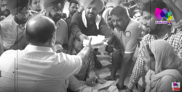ਸ਼ਹਿਰ ਵਾਸੀਆਂ ਦੇ ਦੋ ਕਿਲੋਵਾਟ ਦੇ ਬਿੱਲ ਮੁਆਫ਼ ਕਰਨ ਲਈ ਡਿਪਟੀ CM ਓਮ ਪ੍ਰਕਾਸ਼ ਸੋਨੀ ਨੇ ਖੁਦ ਭਰੇ ਲੋਕਾਂ ਦੇ ਫਾਰਮ |