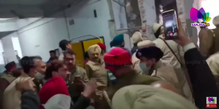 Live 🛑ਲੁਧਿਆਣਾ ਦੀ ਅਦਾਲਤ ’ਚ ਹੋਇਆ ਧਮਾਕਾ ਕੋਰਟ ਕੰਪਲੈਕਸ ਦੀ ਤੀਜੀ ਮੰਜ਼ਿਲ ‘ਚ ਹੋਇਆ ਧਮਾਕਾ