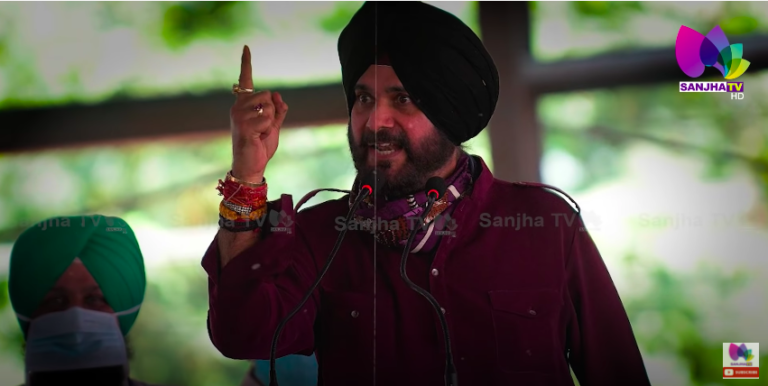 ‘ਪੈਂਟਾਂ ਗਿੱਲੀਆਂ ਕਰਨ’ ਵਾਲਾ ਬਿਆਨ ਦੇ ਕੇ ਕਸੂਤਾ ਫਸ ਗਏ ਸਿੱਧੂ, DSP ਨੇ ਲਿਆ ਲੰਮੇ ਹੱਥੀਂ | Sanjha TV