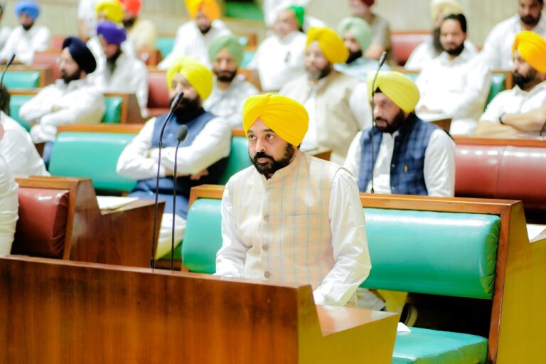 ਮੁੱਖ ਮੰਤਰੀ ਨੇ ਸਦਨ ਦਾ ਕੀਮਤੀ ਸਮਾਂ ਬਰਬਾਦ ਕਰਨ ਲਈ ਕਾਂਗਰਸ ਦੀ ਕੀਤੀ ਆਲੋਚਨਾ,ਲੋਕ ਮੁੱਦਿਆਂ ਪ੍ਰਤੀ ਕਾਂਗਰਸ ਦੀ ਬੇਰੁਖ਼ੀ ਅਤੇ ਗੈਰ-ਜ਼ਿੰਮੇਵਾਰਾਨਾ ਰਵੱਈਆ ਬੇਨਕਾਬ ਹੋਇਆ