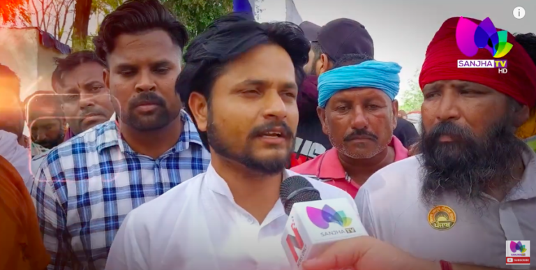 ਪੁਲਿਸ ਨੇ ਡਾਂਗਾ ਨਾਲ ਚਕਾਇਆ 10 ਦਿਨਾਂ ਤੋਂ ਲੱਗਿਆ ਧਰਨਾ,ਦੇਖੋ ਕਿਵੇਂ ਚੱਕ-ਚੱਕ ਹਿਰਾਸਤ ‘ਚ ਲਏ ਪ੍ਰਦਰਸ਼ਨਕਾਰੀ